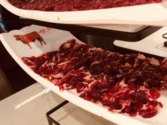 -左庭右院鲜牛肉火锅(浦江欢乐颂店)