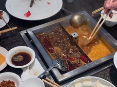 -皇城老妈·大连海鲜火锅(港湾店)