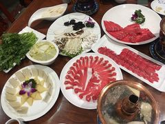-和院老火锅铜锅烧烤海鲜(朱雀大街店)