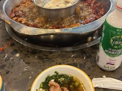 -金鼎雪山牦牛杂火锅(理县总店)