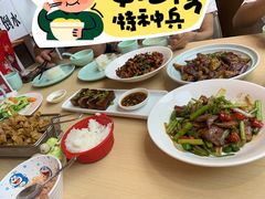 -吕氏疙瘩汤·海鲜新鲁菜(凯德mall新都心店)