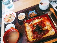 蒲烧鳗鱼定食-味太助·银饭食堂(中华城店)