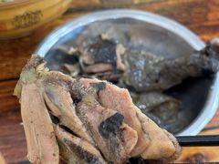 -正宗李家土鸡米线店