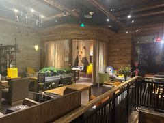 -雨舍咖啡(汉神购物广场咖啡街区店)