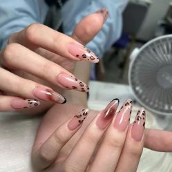 -CO COLOR美甲美睫美妆