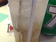 -新大咀港式茶餐厅(宝山万达店)