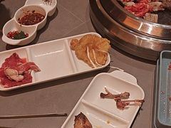 -黑金·寻焰自助百汇·烤肉·火锅(中街店)