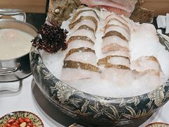 -红鼎豆捞·非遗鲍皇汤火锅(宝丰路店)