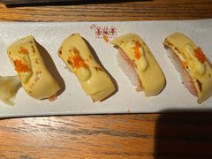 三文鱼寿司-赤坂亭M9和牛烧肉(世博源店)