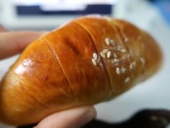 黄金牛角包-詹记桃酥(包河万达店)