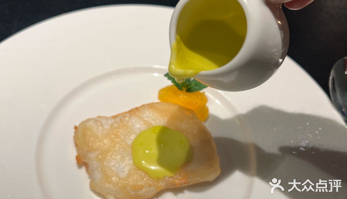 春日里，安安静静享受一顿美食