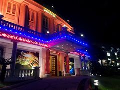 -芽庄日出海滩水疗酒店