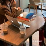 软件园区的KFC，竟然是卷王们的工作下午咖会