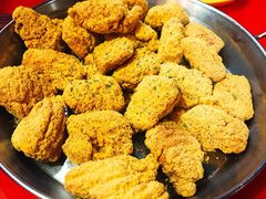 -BHC炸鸡(明洞总店)