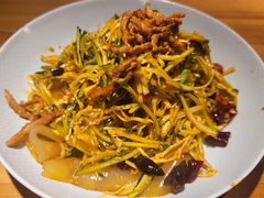 -王慧洁开口虾水饺·地道东北菜(银泰城店)