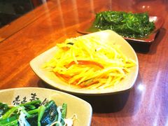 -亮亮面馆(经六路店)