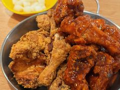 -BHC炸鸡(明洞总店)