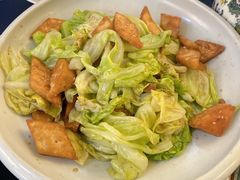-伊带伊路新疆美食府(呼家楼店)