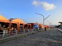 -沈家门海鲜夜排档(东港店)