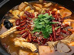 -品海楼·大连海胆锅贴馆(东港店)