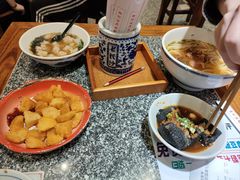 -湘下佬·老长沙吃货铺(酃湖万达店)