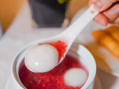 红酒酿宁波汤圆-上海新世界丽笙大酒店旋景餐厅(人民广场店)