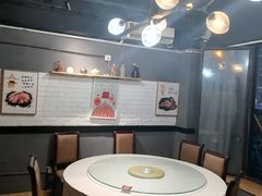 -有家川菜(宝山万达店)