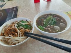 -华威达牛庄(黄埔大道西店)