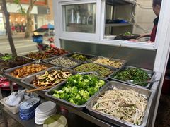 自助取餐区-雨田饭店