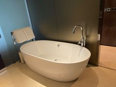 -广州天河希尔顿酒店