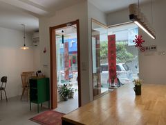 -白胡子咖啡(丽都园店)