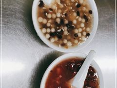 -芳婆糕团店(王府大街店)