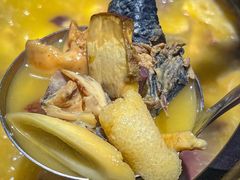 -一朵菌·野生菌探索家火锅(南亚店)