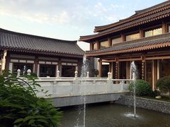 -骊宫坊