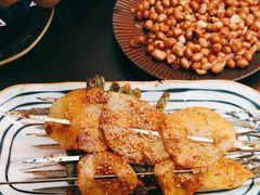 -许哥东北烧烤·铁丳烤串·宫后夹肉(繁花中心店)