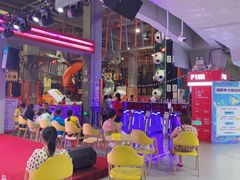 -嗨翻Hi-Fun竞技主题乐园·蹦床亲子生日轰趴(国光1937店)