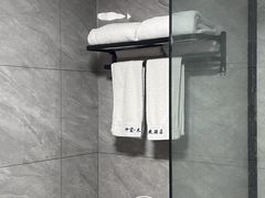 -轻住·仰望未来酒店(南昌八一广场店)