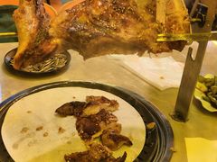 -沪上名羊天下•烤羊腿•东北烧烤•小龙虾(浦东直营总店)