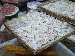 -张阿三馄饨店