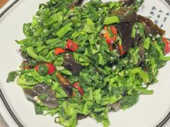 陕南木耳拌油菜苔-老兰家传统烧烤炒菜泡馍(小南门店)