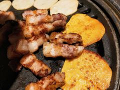 -唯成•韩国炭火烤肉 유성고기