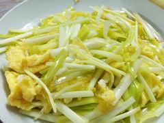 韭黄炒鸡蛋-蓝精灵饺子店