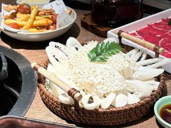 -蘑界·野生菌火锅(深业上城店)