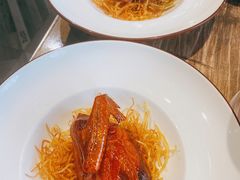 脆皮乳鸽-香山湖家家宴(中山陵店)