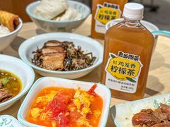 -老乡鸡(上海白玉兰广场店)
