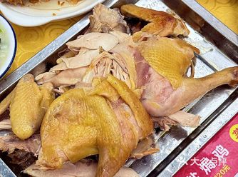 发现一家本地人私藏的盐焗鸡宝藏店！快冲！
