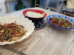 -江城燕子大排档(江汉路步行街店)