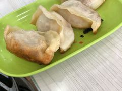 -珊珊小笼馆(仙霞路店)