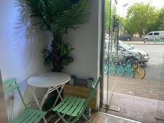 -津椰本·海南正宗椰奶清补凉(店一店)
