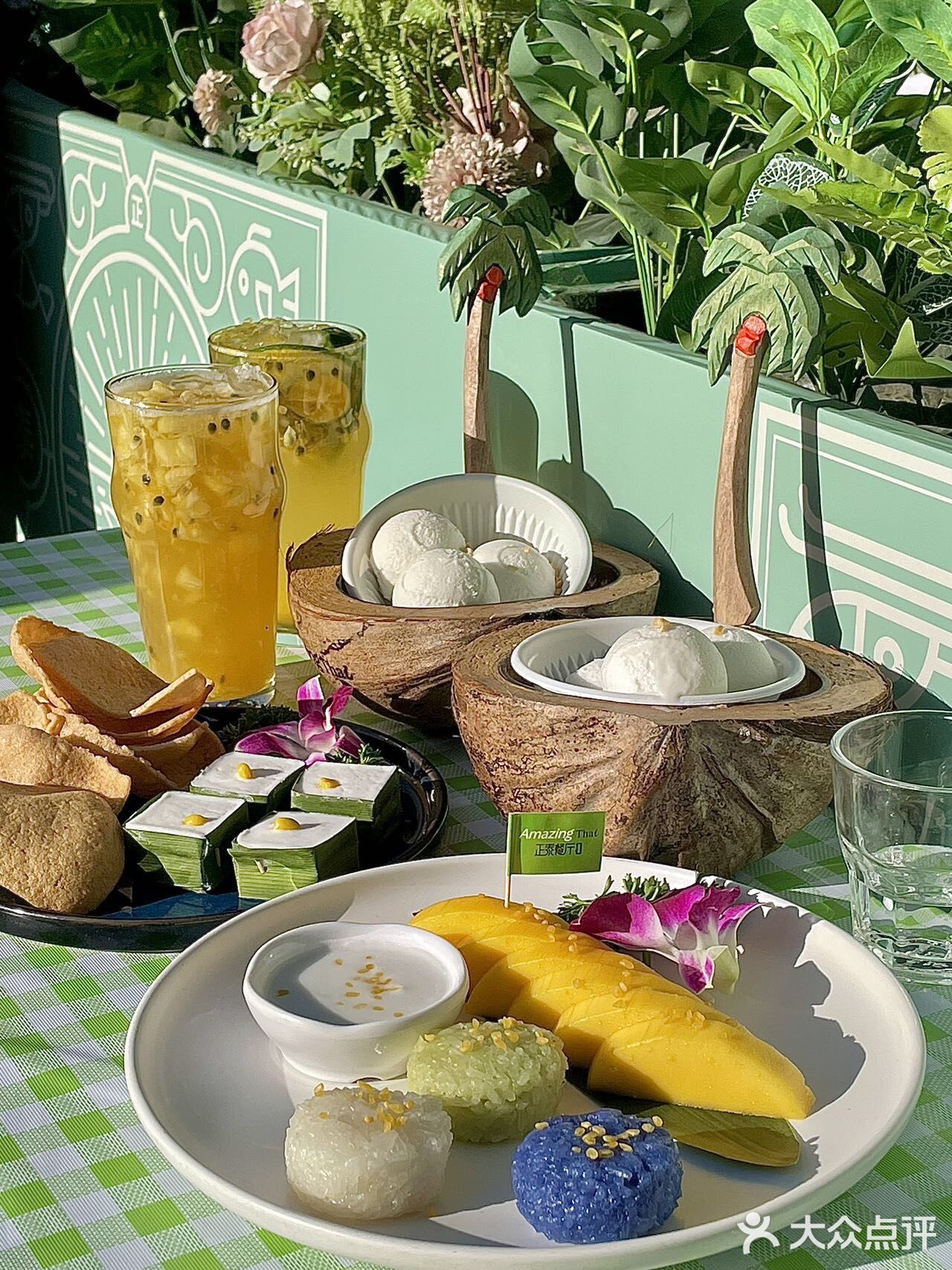 来蓝港我只做1️⃣件事！炫奶噗噗椰子冰淇淋！